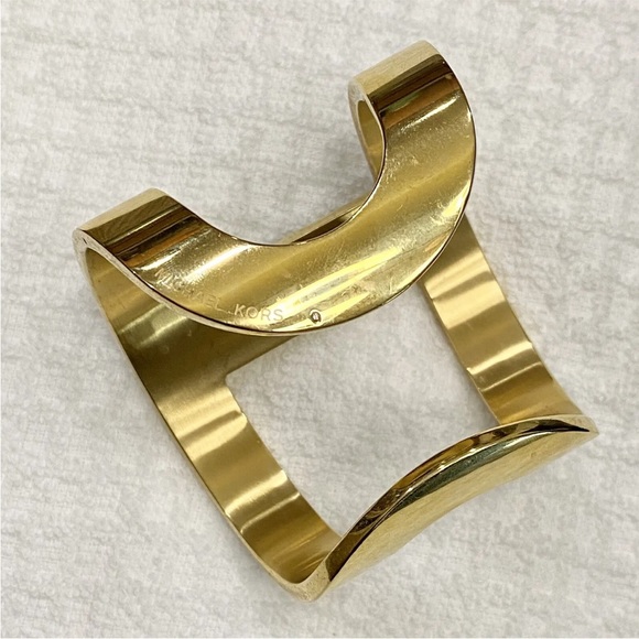 Michael Kors Cuff Bracelet - Picture 5 of 6